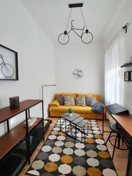 Andrea Apartman Miskolc Belvarosaban Dış mekan fotoğraf