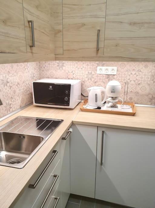 Andrea Apartman Miskolc Belvarosaban Dış mekan fotoğraf